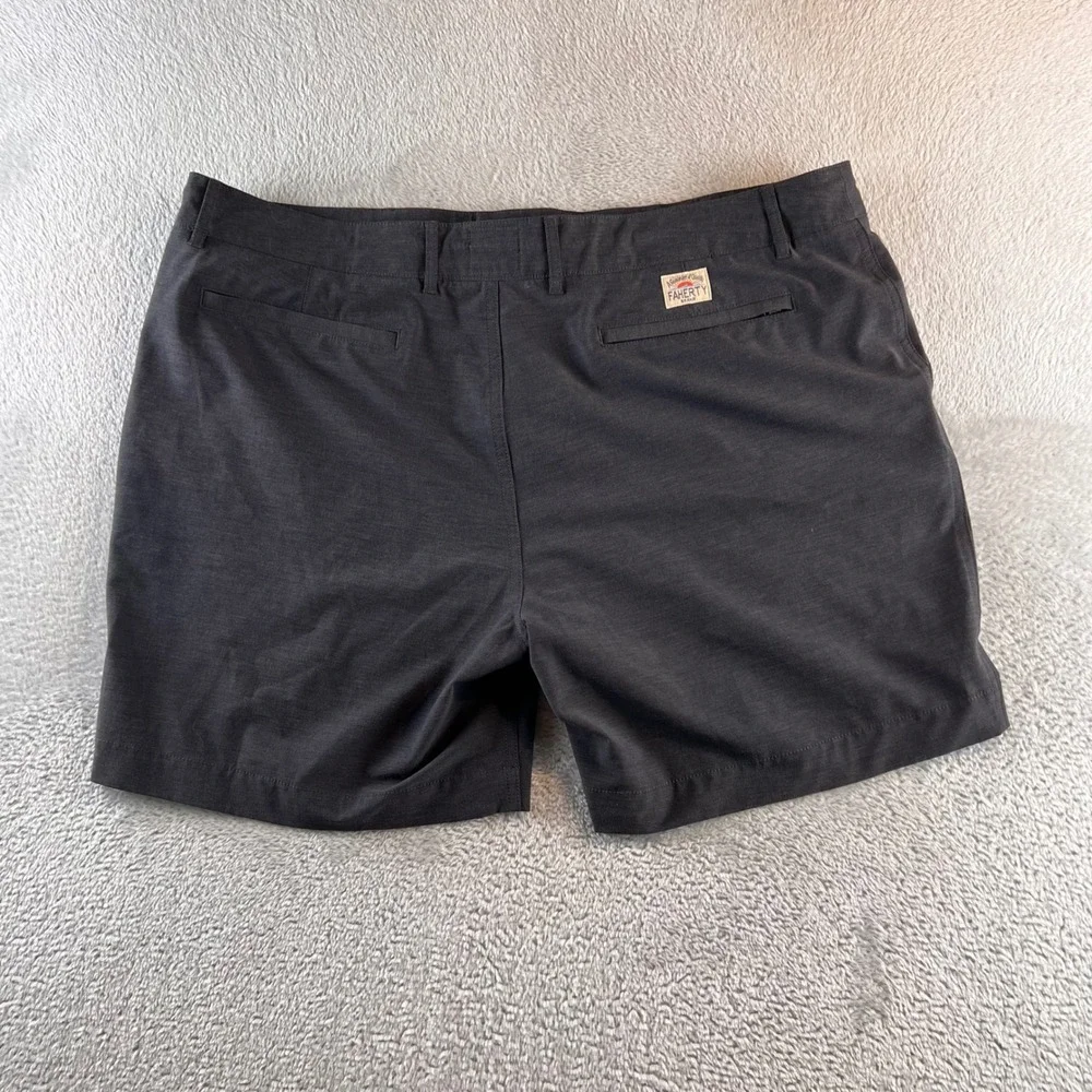 Faherty All Day Shorts Mens 40 Charcoal Gray Hybrid Stretch Boardshorts
